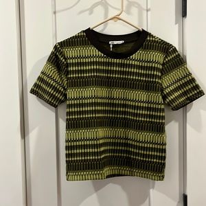 Zara size L short sleeve lightweight sweater size L